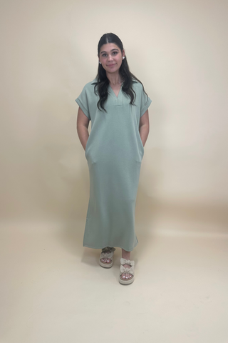 Everyday Elegance Maxi Dress