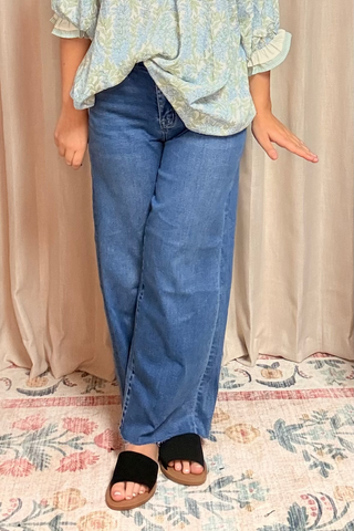 Ryley HR Super Soft Crop Slim Wide