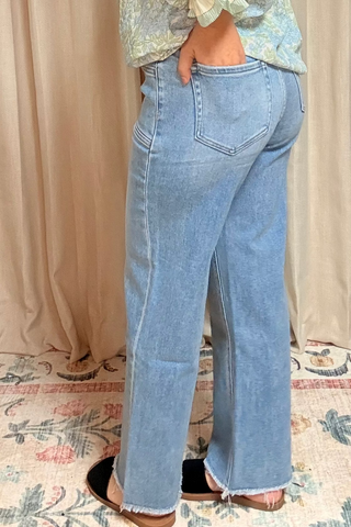 Dawn HR Crop Slim Wide Jean