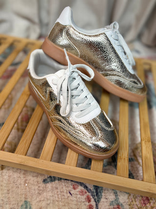 Golden Breeze Mesh Sneakers