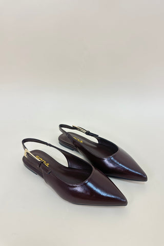 Classic Confidence Slingback Flats