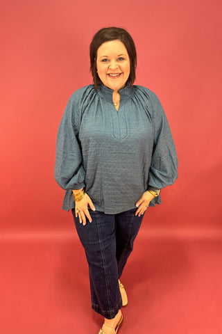 The Sorevyn Crinkle Top