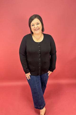 The Fine Line Scallop Cardigan