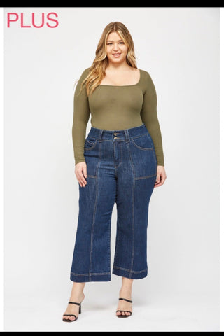 Midnight Stroll Wide-Crop Jeans
