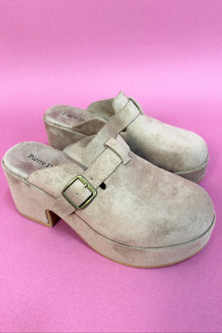 The Brindlewick Clog