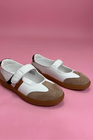 Wild Charm Sneaker