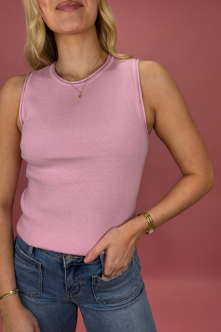 Chic Essential Cropped Tank