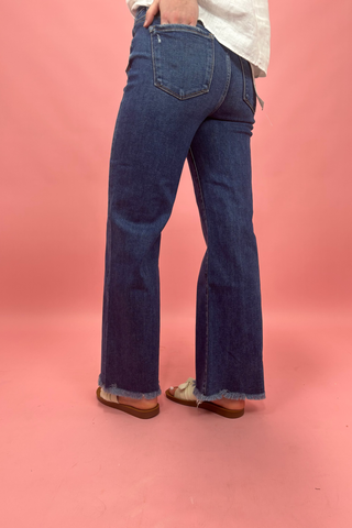 The Camden MR Tummy Control Crop Straight Jeans