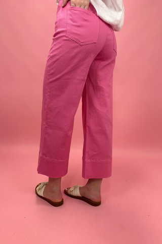 Weekend Stroll Cropped Pants
