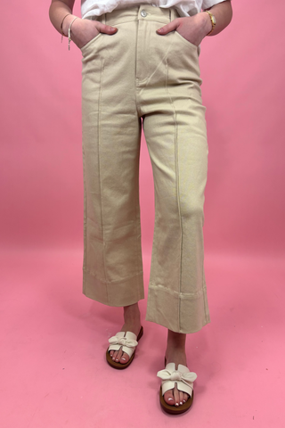 Weekend Stroll Cropped Pants